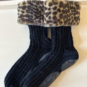 Ladies slippers